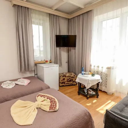 Sveciu Namai Audra Gasthuis *