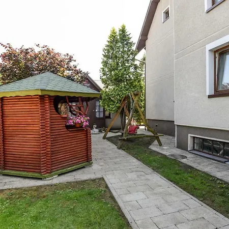 Sveciu Namai Audra *