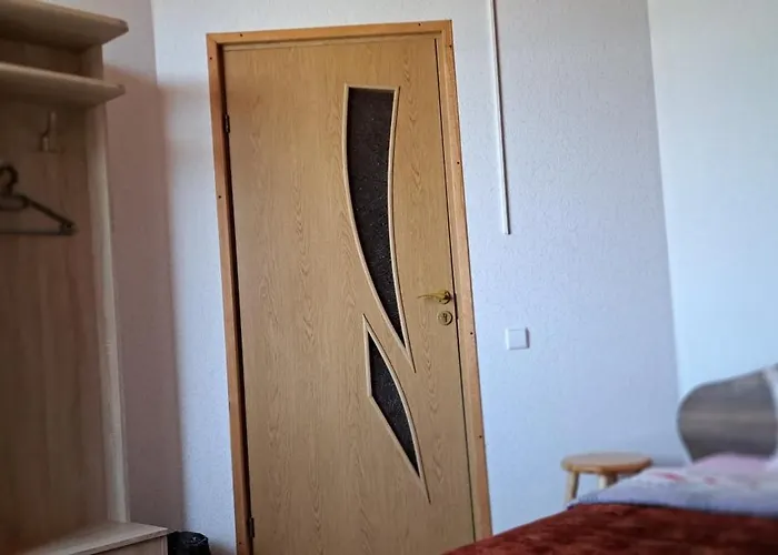 Sveciu Namai Audra *